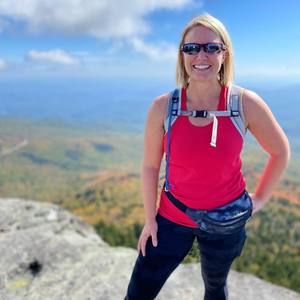 Meet your Posher, Lorrie